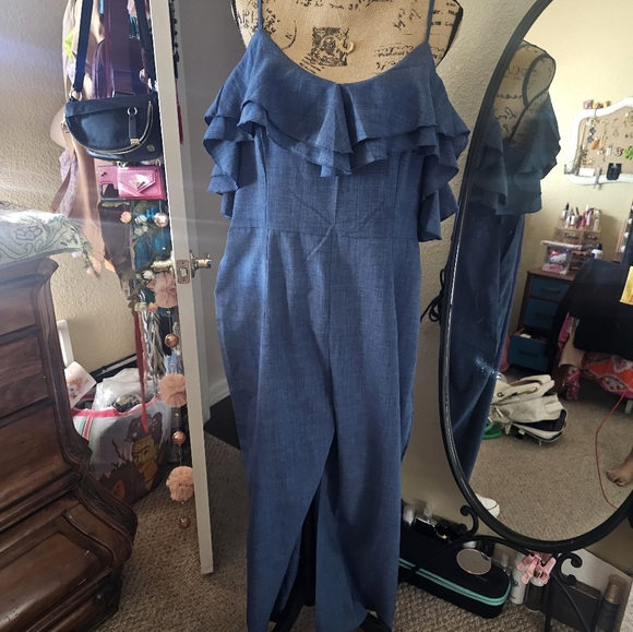 Jumpsuit, ruffled, wide leg - Picture 2 of 6